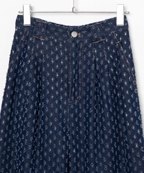 WEGO（ウィゴー）の「WEGO/パンチングデニムタックバギーパンツ（デニムパンツ・レディース・ダークインディゴブルー・FREE）」の20枚目の写真