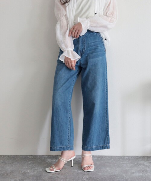 fredy emue(フレディエミュ)の「ライトオンスデニムセミワイドパンツ(デニムパンツ・レディース・ネイビー/ブルー・34/36/38)」の3枚目の写真