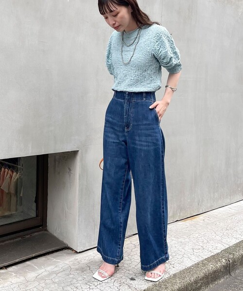 fredy emue(フレディエミュ)の「ライトオンスデニムセミワイドパンツ(デニムパンツ・レディース・ネイビー/ブルー・34/36/38)」の10枚目の写真