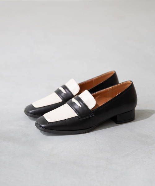 menue（メヌエ）の「スクエアトゥ 3cmヒール コインローファー（ローファー・レディース・グリーン系その他/キャメル/ブラック/ブラック×ホワイト/シルバー・34/35/36/37/38/39/40/41）」の3枚目の写真