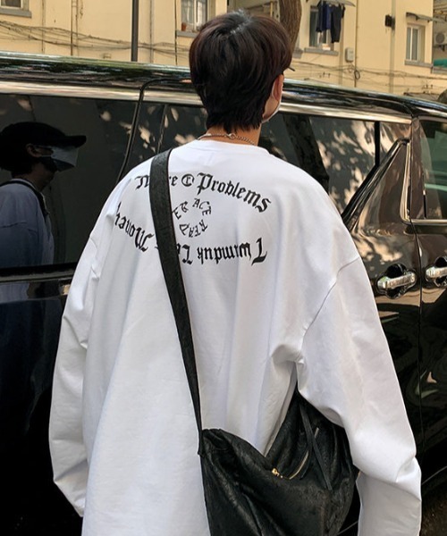 MGV(エムジーヴィー)の「オールドイングリッシュレタリングロンT(Tシャツ/カットソー・メンズ・ブラック/ダークグレー/ホワイト・LARGE/MEDIUM/X-LARGE)」の6枚目の写真