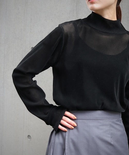 &g'aime（アンジェム）の「【&g'aime】ベロアシアーハイネックトップス（Tシャツ/カットソー・レディース・ブラック・FREE）」の18枚目の写真