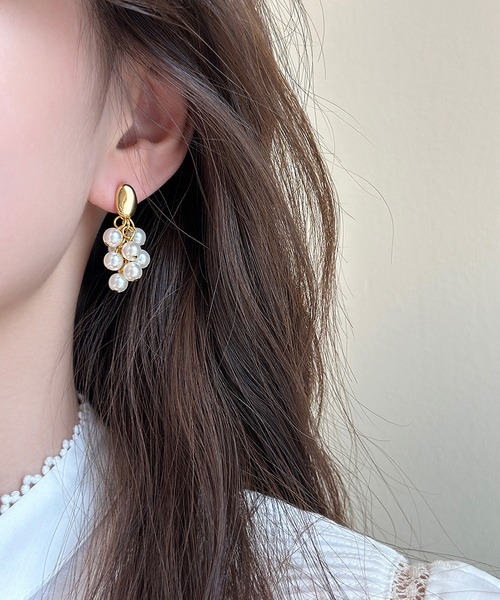 LA VORAGINE(ラ ヴォラジネ)の「アレルギー対応 チャームパールピアス(ピアス(両耳用)・レディース・ゴールド/シルバー・FREE)」の8枚目の写真
