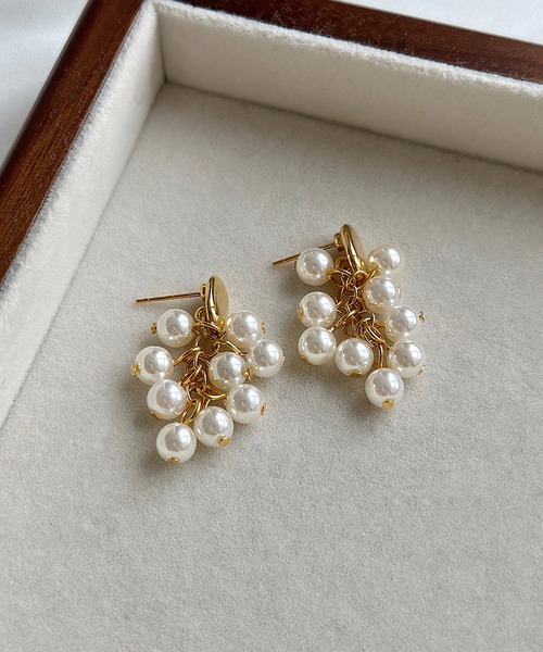 LA VORAGINE(ラ ヴォラジネ)の「アレルギー対応 チャームパールピアス(ピアス(両耳用)・レディース・ゴールド/シルバー・FREE)」の12枚目の写真