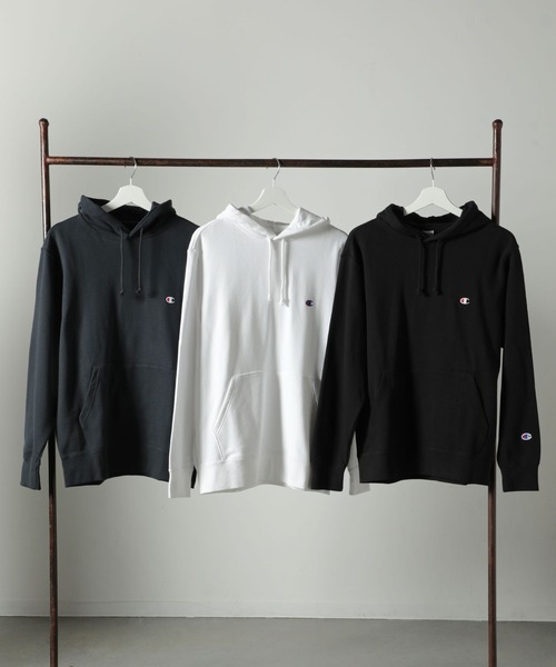 Champion（チャンピオン）の「【Champion】C3-Y136 HOODED SWEATSHIRT/フーディー/長袖/パーカー/チャンピオン（パーカー・メンズ・グレー/オートミール/ネイビー/ホワイト/ブラック/グリーン/ブルー/レッド/グレイッシュブルー/クリーム/チョコ/ブルーグリーン/グレイッシュベージュ・L/XL/S/M/XXL）」の14枚目の写真