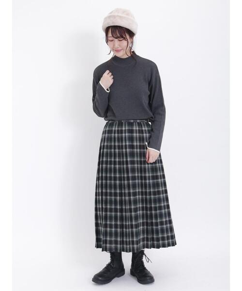 Samansa Mos2（サマンサ モスモス）の「ミラノリブハイネックニット（ニット/セーター・レディース・オフホワイト/チャコールグレー/ネイビー/グリーン・F）」の8枚目の写真