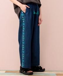 Rico ライトデニムウィピール刺繍パンツ