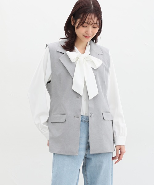 Honeys(ハニーズ)の「ストレッチウォッシャブルテーラードジレベスト(ベスト・レディース・ベージュ/ブラック/アイボリー/杢グレー・LL/L/M/S)」の4枚目の写真