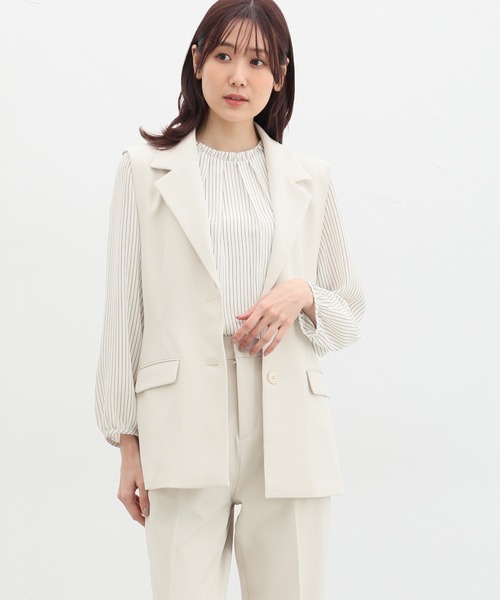 Honeys(ハニーズ)の「ストレッチウォッシャブルテーラードジレベスト(ベスト・レディース・ベージュ/ブラック/アイボリー/杢グレー・LL/L/M/S)」の6枚目の写真