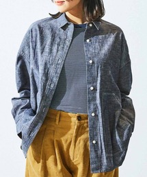 ＴＨＲＥＥ　ＦＩＦＴＹ　ＳＴＡＮＤＡＲＤシャンブレーのシャツジャケット