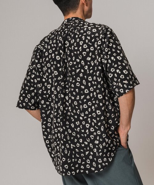 EDIFICE(エディフィス)の「パターンデシン 半袖スタンドカラーシャツ(シャツ/ブラウス・メンズ・ブラック/ブラック系その他/ブラックミックス/グレー/ネイビー・SMALL/MEDIUM/LARGE)」の7枚目の写真