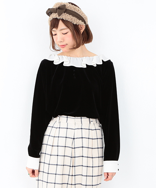 CAROLINA GLASER（カロリナ グレイサー）の「WEARISTA“maho”×CAROLINA GLASER / 2WAY ヘアバンド（ヘアバンド・レディース・ブラック/ベージュ・ONE SIZE）」の4枚目の写真