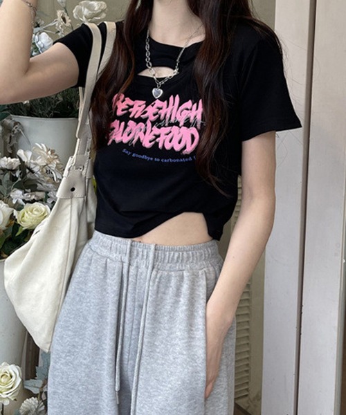 HALEY PESCA（ヘーリーペスカ）の「HALEY PESCA/ネックオープンTシャツ（Tシャツ/カットソー・レディース・ブラック/ホワイト・MEDIUM/LARGE/X-LARGE）」の2枚目の写真