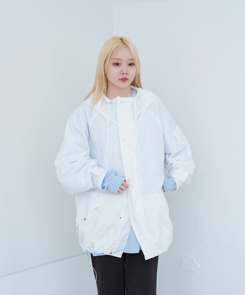 WHIMSIC（ウィムジック）の「【UNISEX】ECWCS GEN1 ナイロンシェルパーカー（その他アウター・メンズ・ブラック/ホワイト・FREE）」の5枚目の写真