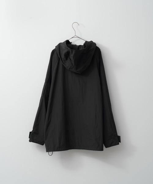 WHIMSIC（ウィムジック）の「【UNISEX】ECWCS GEN1 ナイロンシェルパーカー（その他アウター・メンズ・ブラック/ホワイト・FREE）」の18枚目の写真