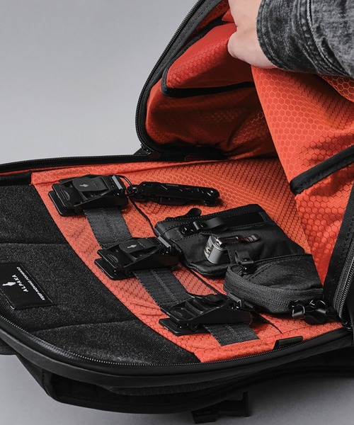 【専用】ALPAKAアルパカ ELEMENTS BACKPACK VX42 Elements Backpack Pro Limited Edition Black X-PAC® - Premium