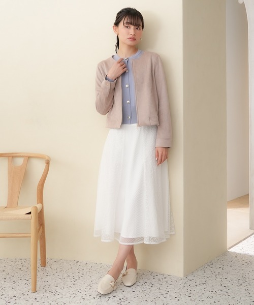TRUDEA(トルディア)の「スエードノーカラーブルゾン(ブルゾン・レディース・グレイッシュベージュ/ピンクベージュ・SMALL/MEDIUM/LARGE)」の11枚目の写真