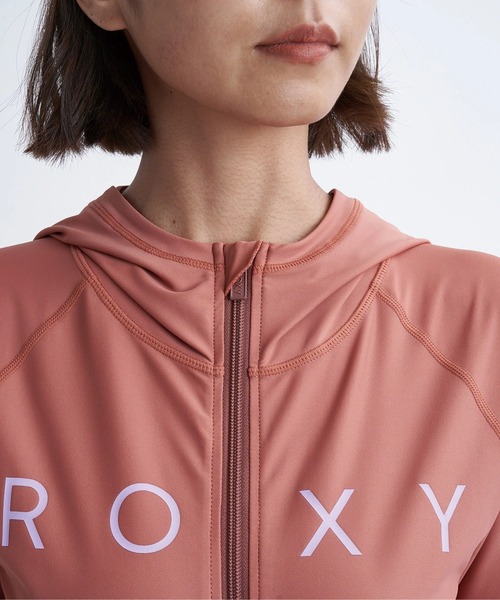 ROXY（ロキシー）の「RASHIE PARKA/ロキシー長袖ジップアップラッシュガード(水着)（ラッシュガード・レディース・ブラック/ホワイト/ブラウン/ネイビー・SMALL/MEDIUM/LARGE）」の21枚目の写真