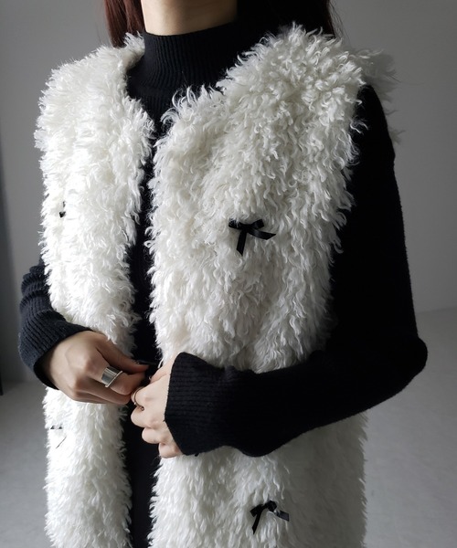 me+em select(ミームセレクト)の「【 2color 】ミニリボンバレエコアプードルベスト / mini ribbon ballet core poodle vest(ベスト・レディース・アイボリー/ブラック・FREE)」の17枚目の写真
