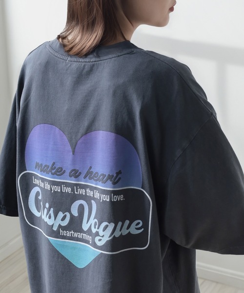 make a ray!(メイク ア レイ!)の「【0】ハート グラデーションプリント & グラフィックプリント ヴィンテージライク 古着風 ビッグTシャツ /ビッグシルエット(Tシャツ/カットソー・メンズ・ブラック×ブルー/ブラック×レッド/ブラック×グレー/ブラック×パープル/ブラック/チャコールグレー/ダークグレー/スミクロ・L/M)」の1枚目の写真