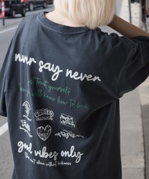 【0】ハート グラデーションプリント ＆ グラフィックプリント ヴィンテージライク 古着風 ビッグTシャツ /ビッグシルエット