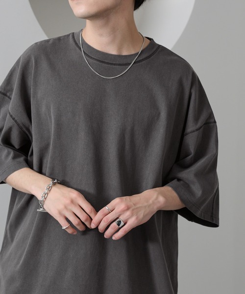 MONO-MART(モノマート)の「ピグメントオーバーダイアウトシーム ルーズ半袖Tシャツ(Tシャツ/カットソー・レディース・オフホワイト/ベージュ/ブラック/レッド/グレー/ブラウン/ネイビー/パープル/グリーン/ブルー・L/M)」の22枚目の写真