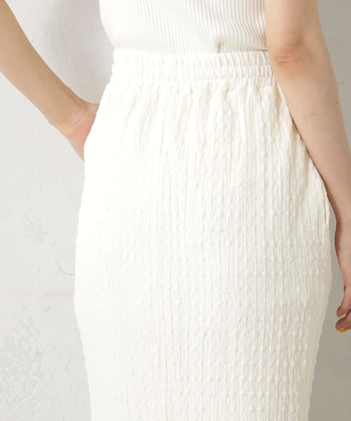 FOUND GOOD(ファウンドグッド)の「シャーリングカットタイトSK(スカート・レディース・グリーン系5/アイボリー/ブラウン系3/ブラック/イエロー系5・S/L/M)」の14枚目の写真