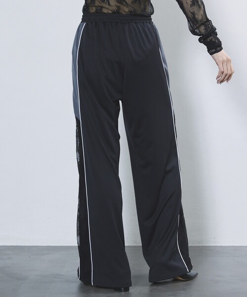 Firsthand(ファーストハンド)の「Firsthand/ファーストハンド レースラインジャージ―パンツ / サイドシアートラックパンツ(その他パンツ・レディース・ブラック/グレー・M/S)」の4枚目の写真