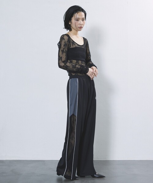 Firsthand(ファーストハンド)の「Firsthand/ファーストハンド レースラインジャージ―パンツ / サイドシアートラックパンツ(その他パンツ・レディース・ブラック/グレー・M/S)」の11枚目の写真