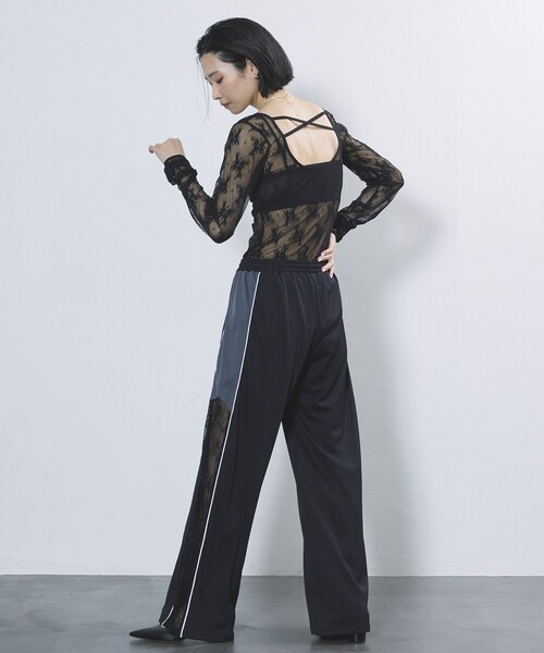 Firsthand(ファーストハンド)の「Firsthand/ファーストハンド レースラインジャージ―パンツ / サイドシアートラックパンツ(その他パンツ・レディース・ブラック/グレー・M/S)」の16枚目の写真
