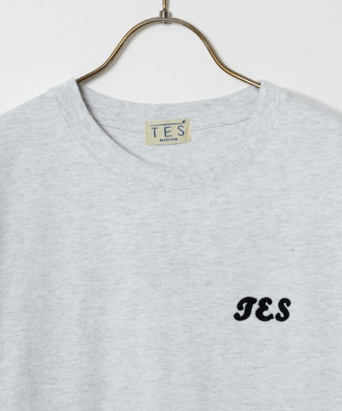The Endless Summer（エンドレスサマー）の「[The Endless Summer/エンドレスサマー] 別注 サーフBUHI サガラ刺繍ロゴバックプリントTシャツ（Tシャツ/カットソー・レディース・グレー/ブラウン/ブラック/ホワイト・S/M/L/XL）」の6枚目の写真