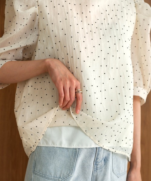 Bab(バブ)の「パフスリーブドットブラウス(シャツ/ブラウス・レディース・アイボリー/カーキ・M)」の19枚目の写真