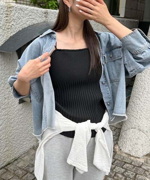 fredy emue(フレディエミュ)の「バッククロスカップ付きニットキャミ(キャミソール・レディース・アイボリー/ブラック/グリーン/キャメル・38)」の5枚目の写真