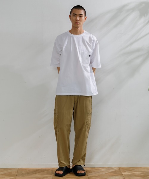 Lee（リー）の「【MEN , WOMEN】Lee FLeeasy CARGO イージーカーゴパンツ（カーゴパンツ・メンズ・ダークベージュ/オリーブ・FREE）」の14枚目の写真