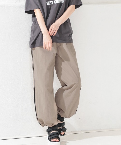 Honeys(ハニーズ)の「トラックパンツ(スウェットパンツ・レディース・ブラック/パープル/ダークベージュ・SS/S/M/L/LL)」の17枚目の写真