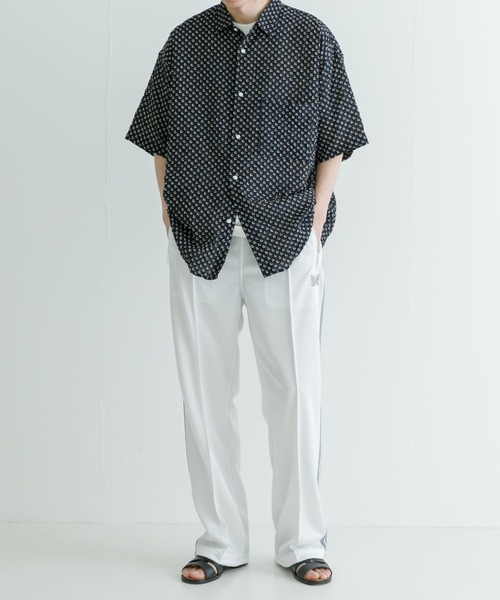 URBAN RESEARCH（アーバンリサーチ）の「ドビーチェックサッカーショートスリーブシャツ（シャツ/ブラウス・メンズ・ブラック/ネイビー・MEDIUM/LARGE）」の12枚目の写真