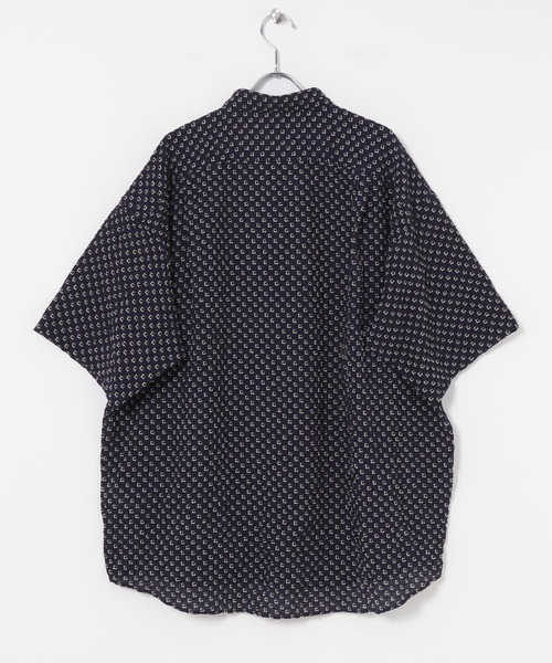URBAN RESEARCH（アーバンリサーチ）の「ドビーチェックサッカーショートスリーブシャツ（シャツ/ブラウス・メンズ・ブラック/ネイビー・MEDIUM/LARGE）」の21枚目の写真