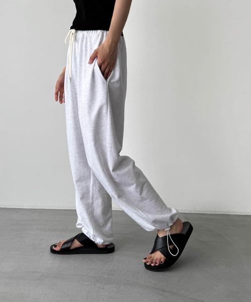 CANAL JEAN(キャナルジーン)の「El mar タックワイドスウェットパンツ(スウェットパンツ・レディース・ネイビー/ヘザーグレー・ONE SIZE)」の16枚目の写真
