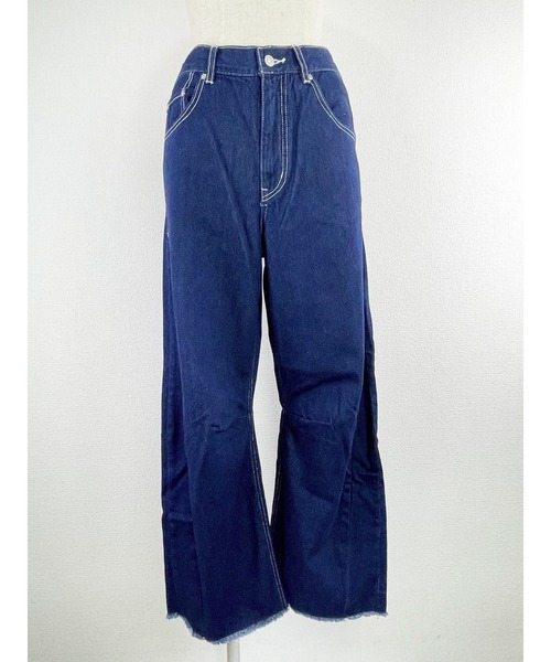 WORLD WIDE LOVE!(ワールドワイドラブ)の「カーヴィーパンツ(デニムパンツ・レディース・オフホワイト/インディゴブルー/サックスブルー・1)」の3枚目の写真