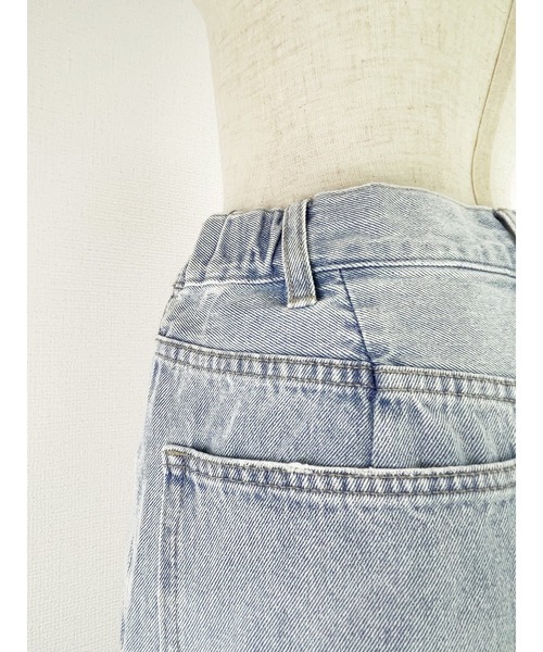 WORLD WIDE LOVE!(ワールドワイドラブ)の「カーヴィーパンツ(デニムパンツ・レディース・オフホワイト/インディゴブルー/サックスブルー・1)」の17枚目の写真