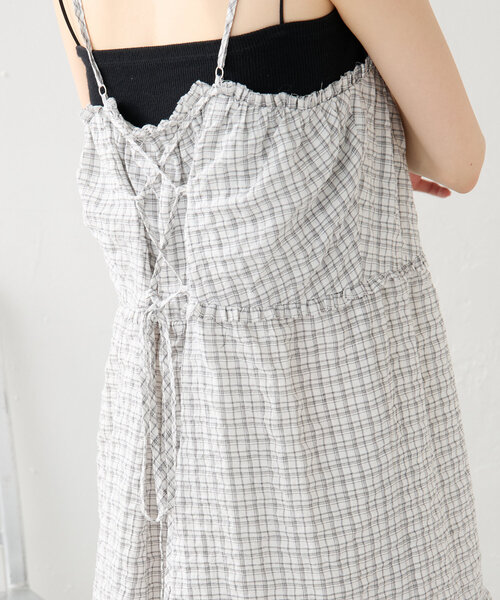 mystic（ミスティック）の「【2サイズ展開】ティアードキャミワンピース（ワンピース・レディース・ブラック/オフホワイト/イエロー・1/2）」の11枚目の写真