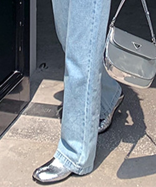 Futier land（フューティアランド）の「2way足袋フラットシューズ（ローファー・レディース・シルバー/ブラック/アイボリー・36/37/38/39/40）」の22枚目の写真