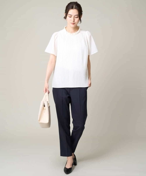 a.v.v(アーヴェヴェ)の「【洗える】フリルネックプリーツブラウス(シャツ/ブラウス・レディース・ネイビー/ホワイト・34/38/36/40/42)」の13枚目の写真