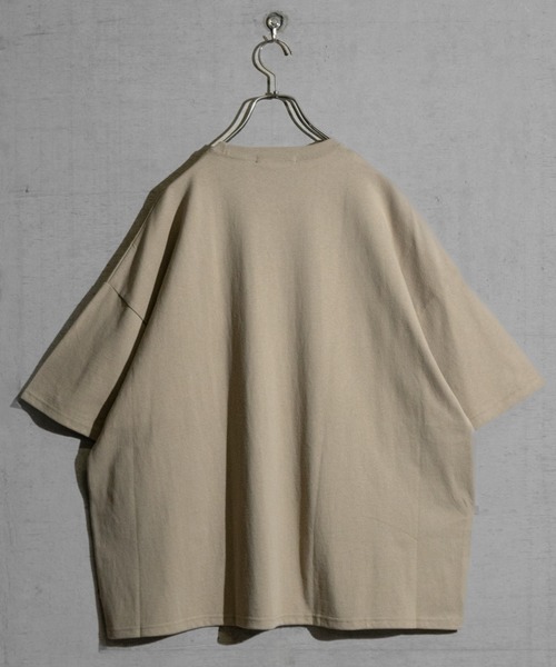 JOHN'S CLOSET（ジョンズクローゼット）の「【40I】 USAコットン 配色切替 ビッグシルエット 半袖Tシャツ（Tシャツ/カットソー・メンズ・ブラック系1/ブラック系3/ベージュ系2/グリーン系2/パープル系1/ブラック系2/ベージュ系1/グリーン系1/グリーン系3/パープル系2/ブラウン系1/ブラウン系2・LARGE/X-LARGE/MEDIUM）」の13枚目の写真