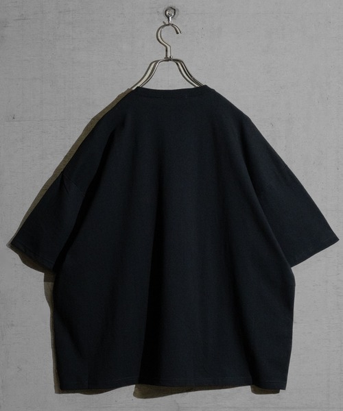 JOHN'S CLOSET（ジョンズクローゼット）の「【40I】 USAコットン 配色切替 ビッグシルエット 半袖Tシャツ（Tシャツ/カットソー・メンズ・ブラック系1/ブラック系3/ベージュ系2/グリーン系2/パープル系1/ブラック系2/ベージュ系1/グリーン系1/グリーン系3/パープル系2/ブラウン系1/ブラウン系2・LARGE/X-LARGE/MEDIUM）」の17枚目の写真