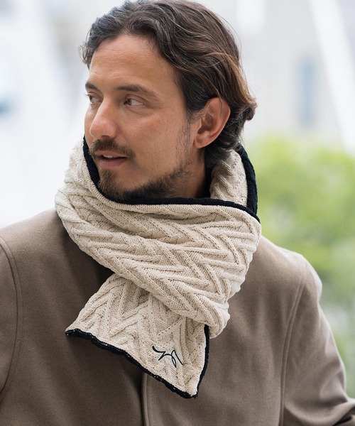 CALL&RESPONSE(コールアンドレスポンス)の「mko12157-ヘリンボーン-ニットマフラー-サイセンタク(マフラー・メンズ・ブラック×ベージュ・FREE)」の2枚目の写真