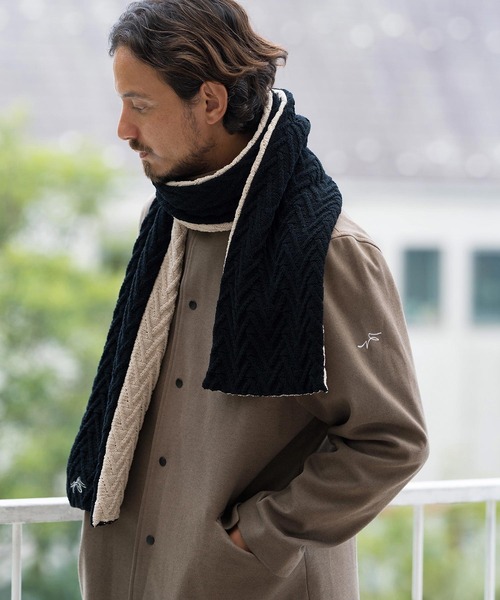 CALL&RESPONSE(コールアンドレスポンス)の「mko12157-ヘリンボーン-ニットマフラー-サイセンタク(マフラー・メンズ・ブラック×ベージュ・FREE)」の5枚目の写真