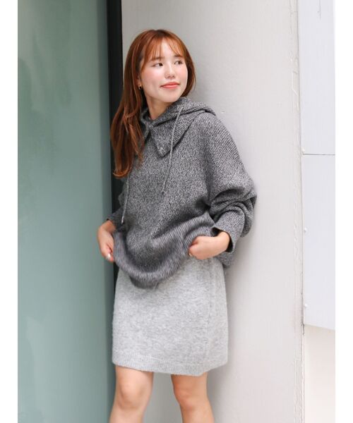 Ungrid（アングリッド）の「ニットミニスカート（スカート・レディース・ライトグレー/チャコールグレー・FREE）」の15枚目の写真