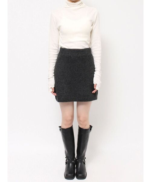 Ungrid（アングリッド）の「ニットミニスカート（スカート・レディース・ライトグレー/チャコールグレー・FREE）」の10枚目の写真