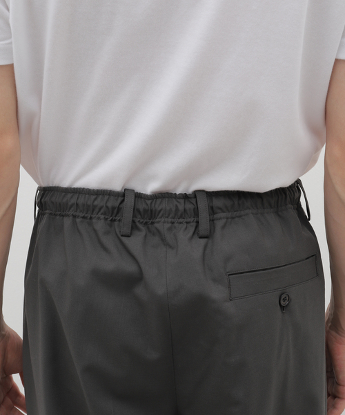 markaware（マーカウェア）の「MARKAWARE (マーカウェア) DOUBLE PLEATED EASY TROUSERS A24C02PT02C（スラックス・メンズ・チャコールグレー/ブラック・2/1）」の8枚目の写真